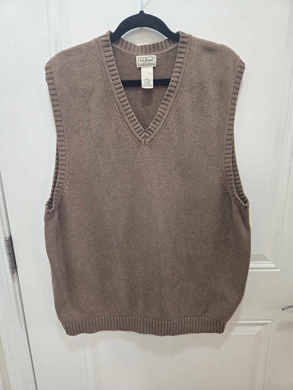 L.L. Bean Men's Brown V-Neck Sweater Vest